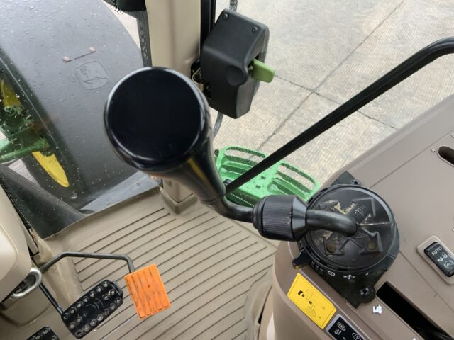 John Deere 6170M Tractor (ST24377)