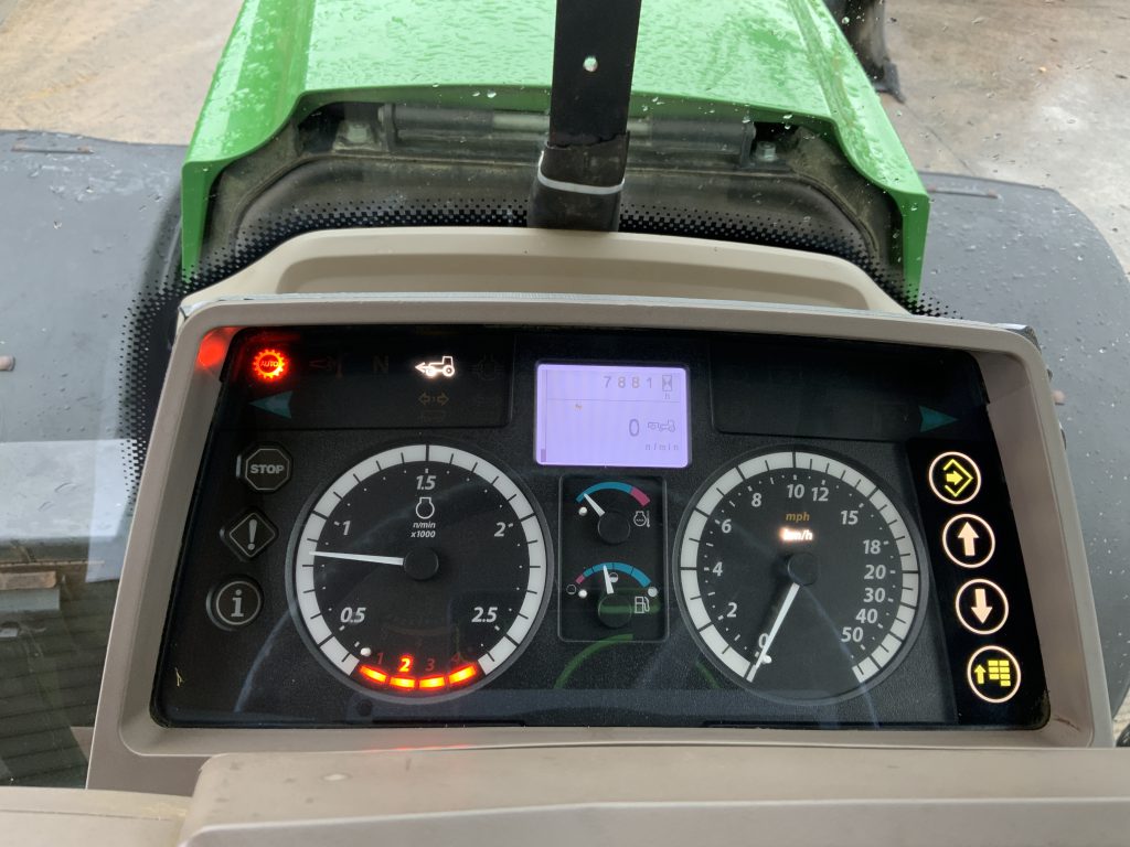 John Deere 6170M Tractor (ST24377)