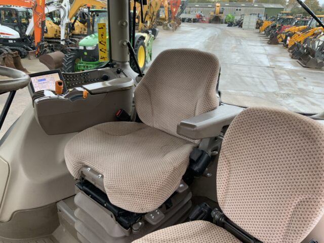 John Deere 6190R Tractor (ST24931)