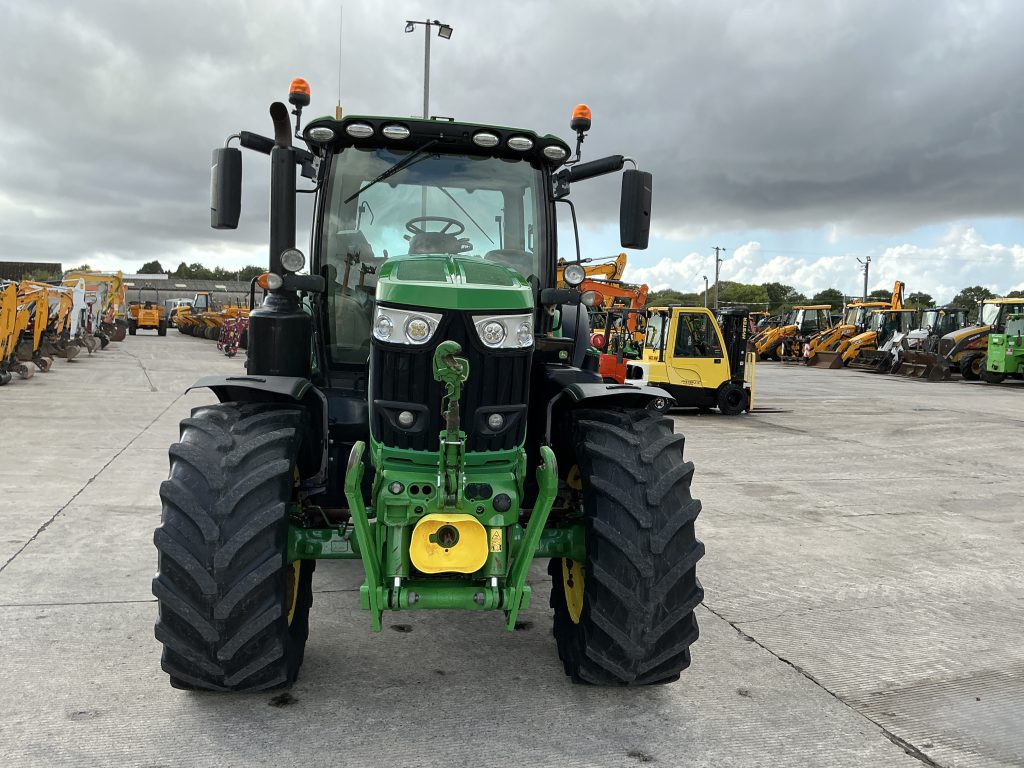 John Deere 6195R Tractor (ST24010)