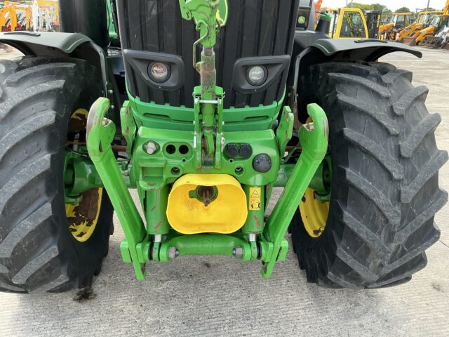 John Deere 6195R Tractor (ST24010)