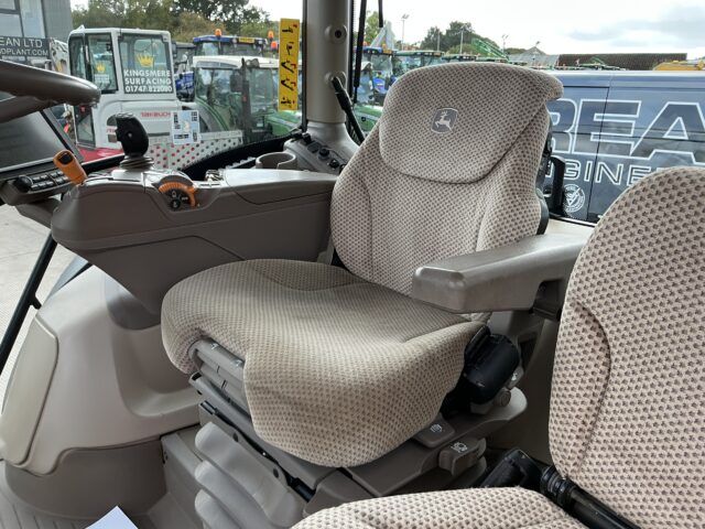 John Deere 6195R Tractor (ST24010)