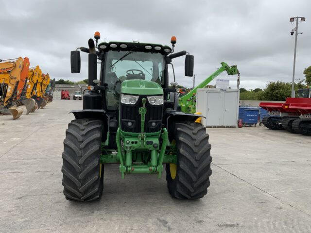 John Deere 6215R Tractor (ST23353)