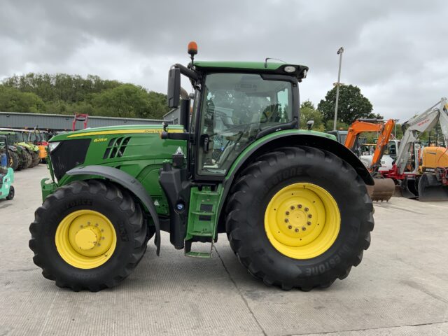 John Deere 6215R Tractor (ST23353)