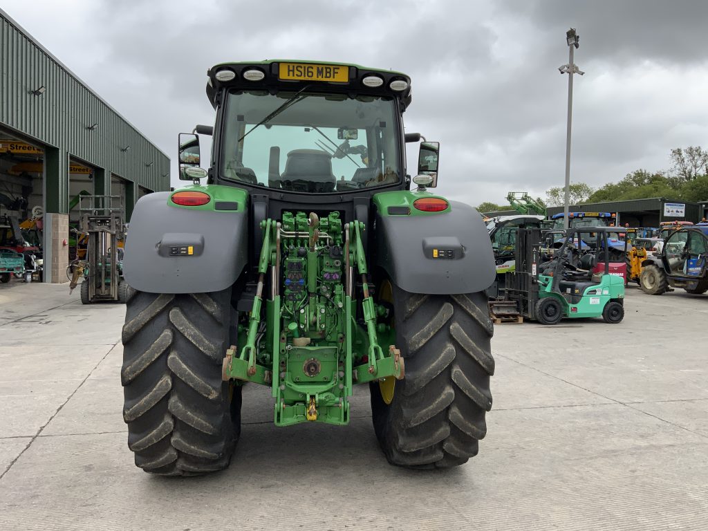 John Deere 6215R Tractor (ST23353)