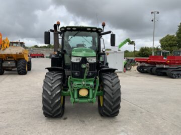 John Deere 6215R Tractor (ST23802)