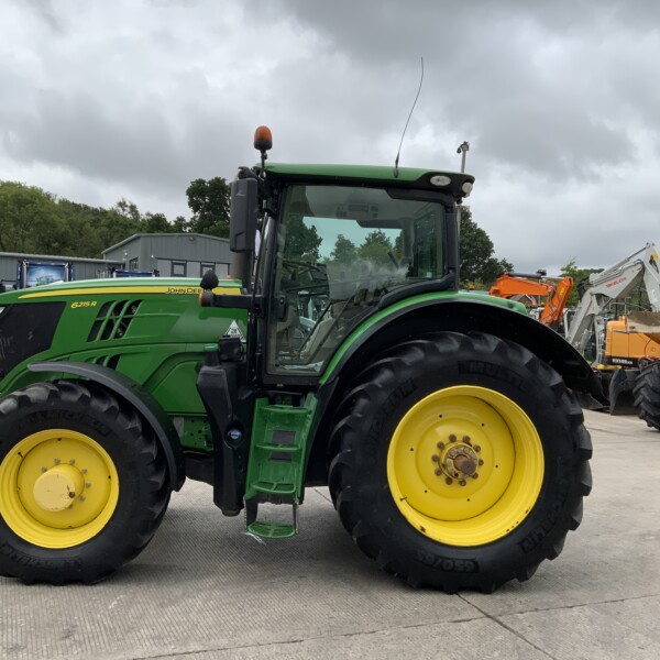 john-deere-6215r-tractor-st23802-john-deere-6215r-st23802-copy-john-deere-6215r-st23802-copy-john-deere-6215r-st23802-img-7957