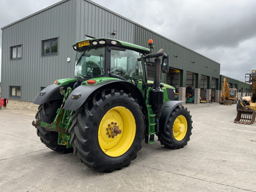 John Deere 6215R Tractor (ST23802)