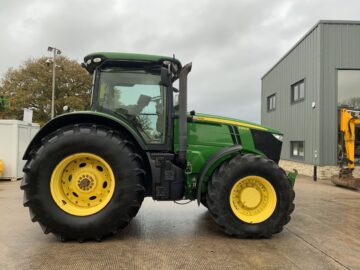 John Deere 7250R Tractor (ST24557) John Deere 7250R Tractor (ST24557)