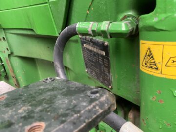 John Deere 7250R Tractor (ST24557) John Deere 7250R Tractor (ST24557)