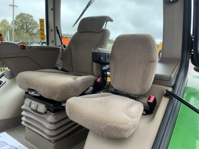 John Deere 7250R Tractor (ST24557)