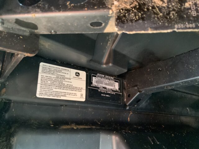 John Deere XUV 865M Gator (ST24808)