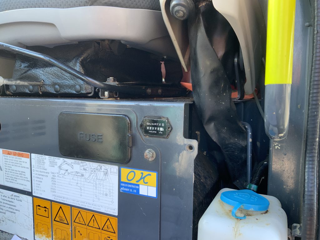 Kobelco SK28 SR-6 Digger (ST24947)