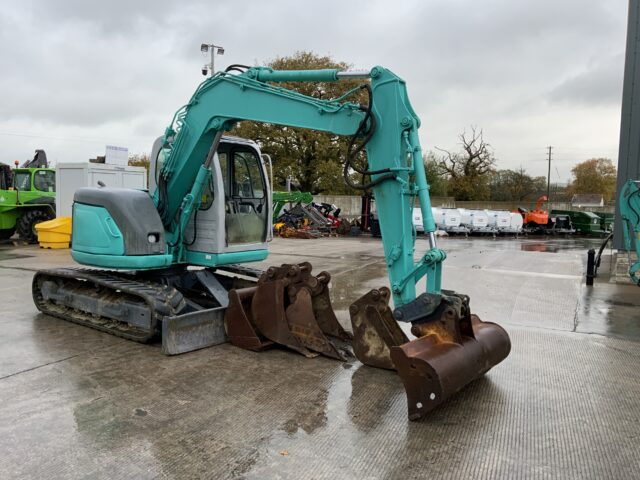 Kobelco SK70SR Digger (ST25083)