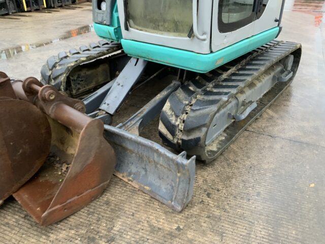 Kobelco SK70SR Digger (ST25083)