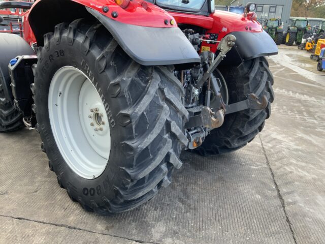 Massey Ferguson 6714S Dyna6 Tractor (ST24943)