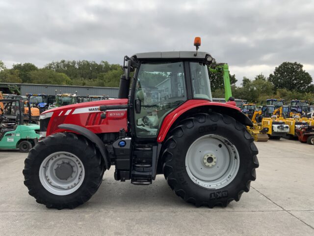 Massey Ferguson 6716s Dyna 6 Tractor (ST24184)
