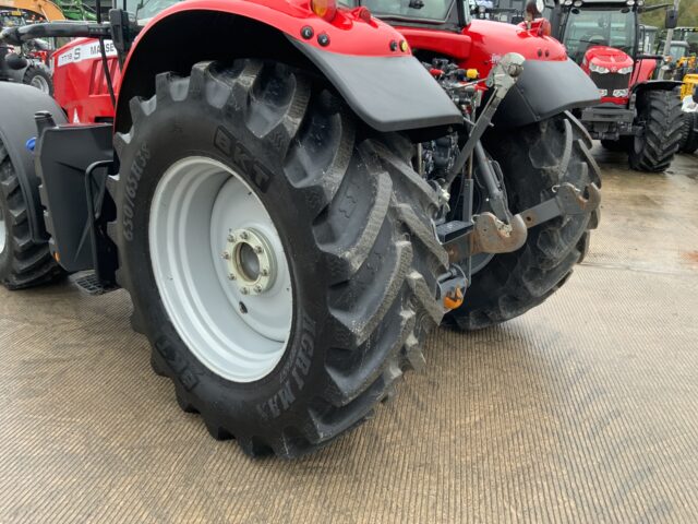 Massey Ferguson 7718 DYNA-6 Tractor (ST25011)