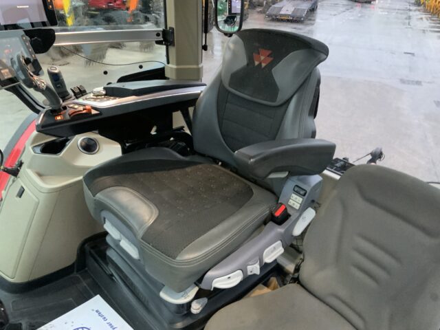 Massey Ferguson 8S.265 Dyna7 Tractor (ST25086)