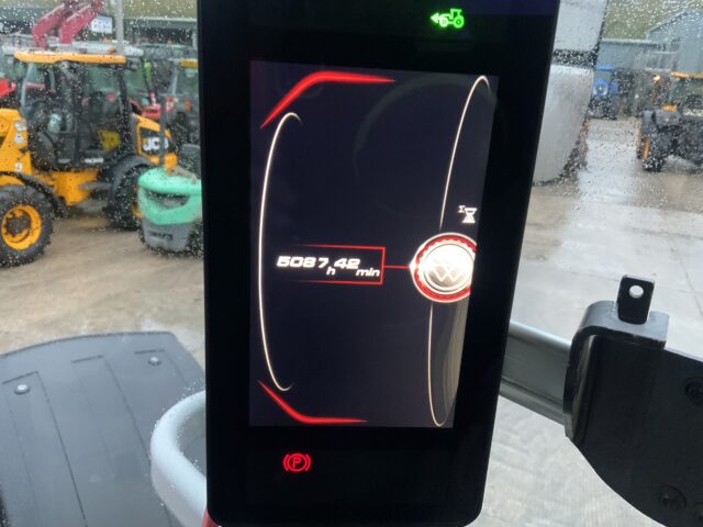 Massey Ferguson 8S.265 Dyna7 Tractor (ST25086)