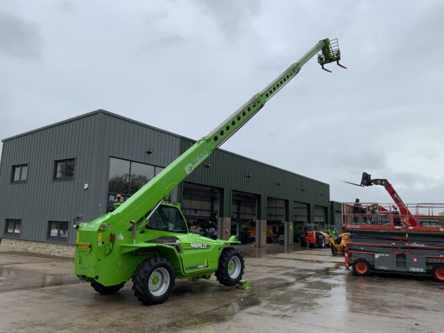 Merlo P40.17 Telehandler (ST25107)