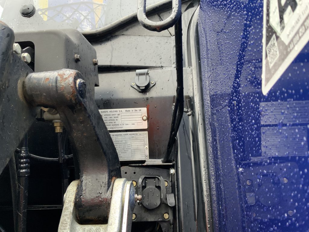 New Holland T7.225 Blue Power Tractor (ST25102)