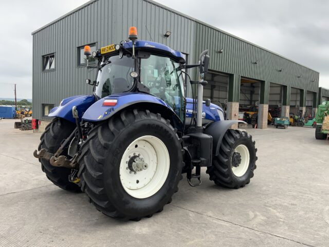 New Holland T7.270 Blue Power Tractor (ST23715)