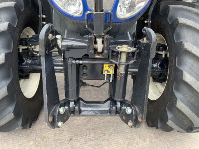 New Holland T7.270 Blue Power Tractor (ST23715)