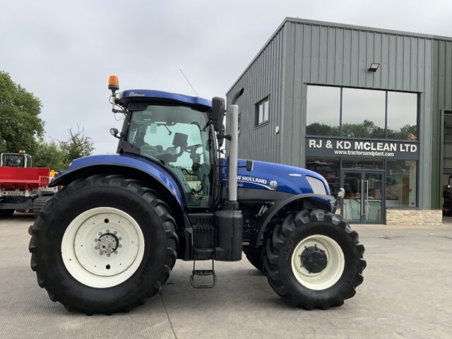 New Holland T7.270 Blue Power Tractor (ST23715)