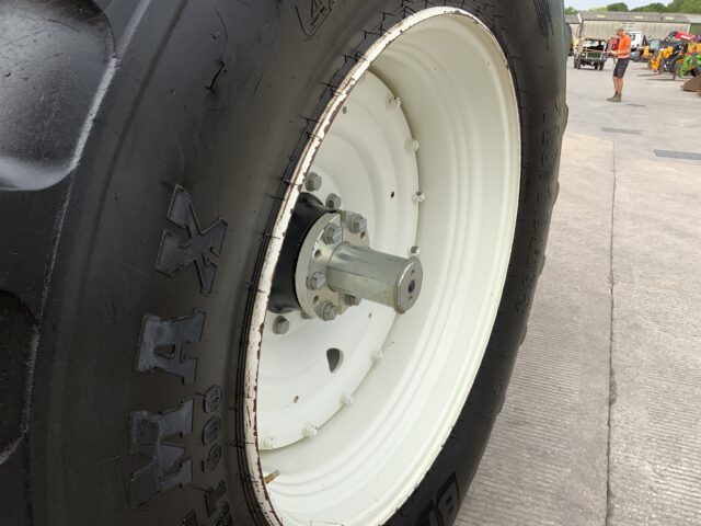 New Holland T7.270 Blue Power Tractor (ST23715)