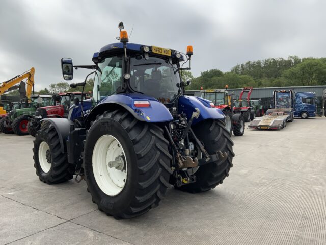 New Holland T7.270 Blue Power Tractor (ST23715)