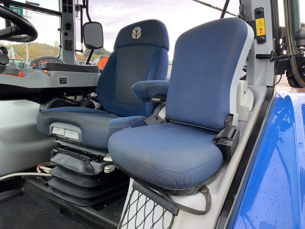 New Holland T7.290 Auto Command Tractor (ST25062)