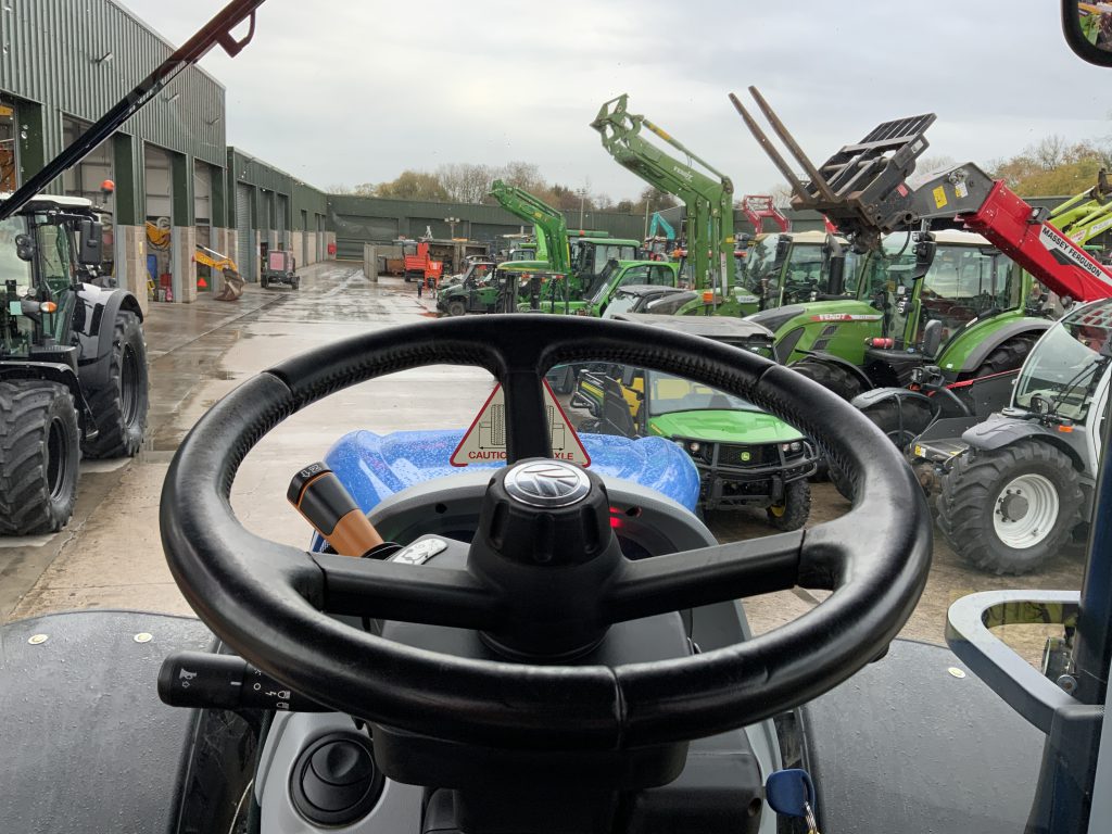 New Holland T7.290 Auto Command Tractor (ST25062)