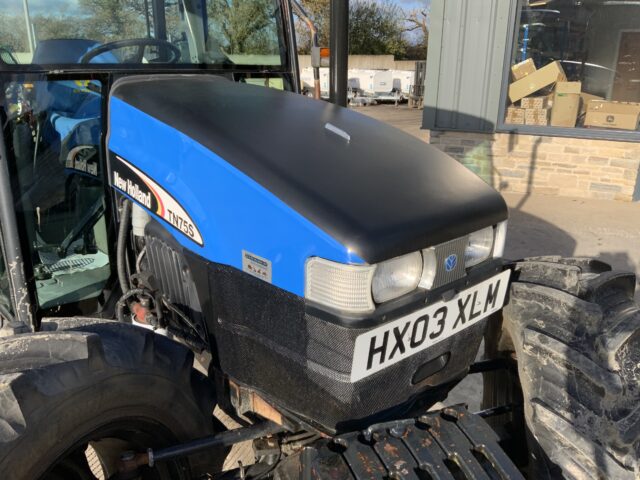 New Holland TN75s Super Steer Tractor (ST24490)