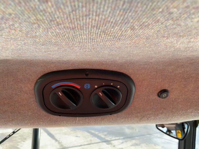 New Holland TN75s Super Steer Tractor (ST24490)