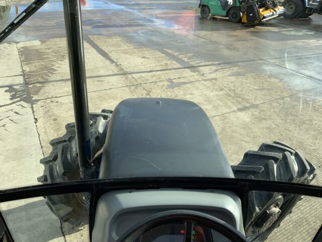 New Holland TN75s Super Steer Tractor (ST24490)