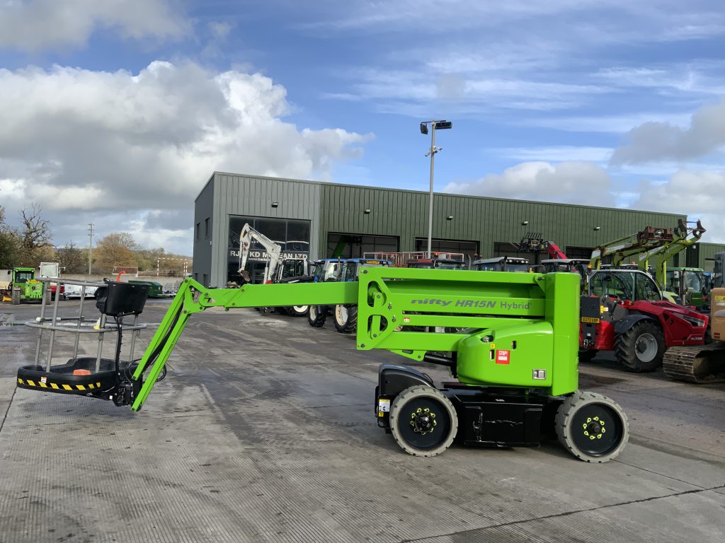 Nifty HR15N Hybrid Telescopic Platform (ST25089)