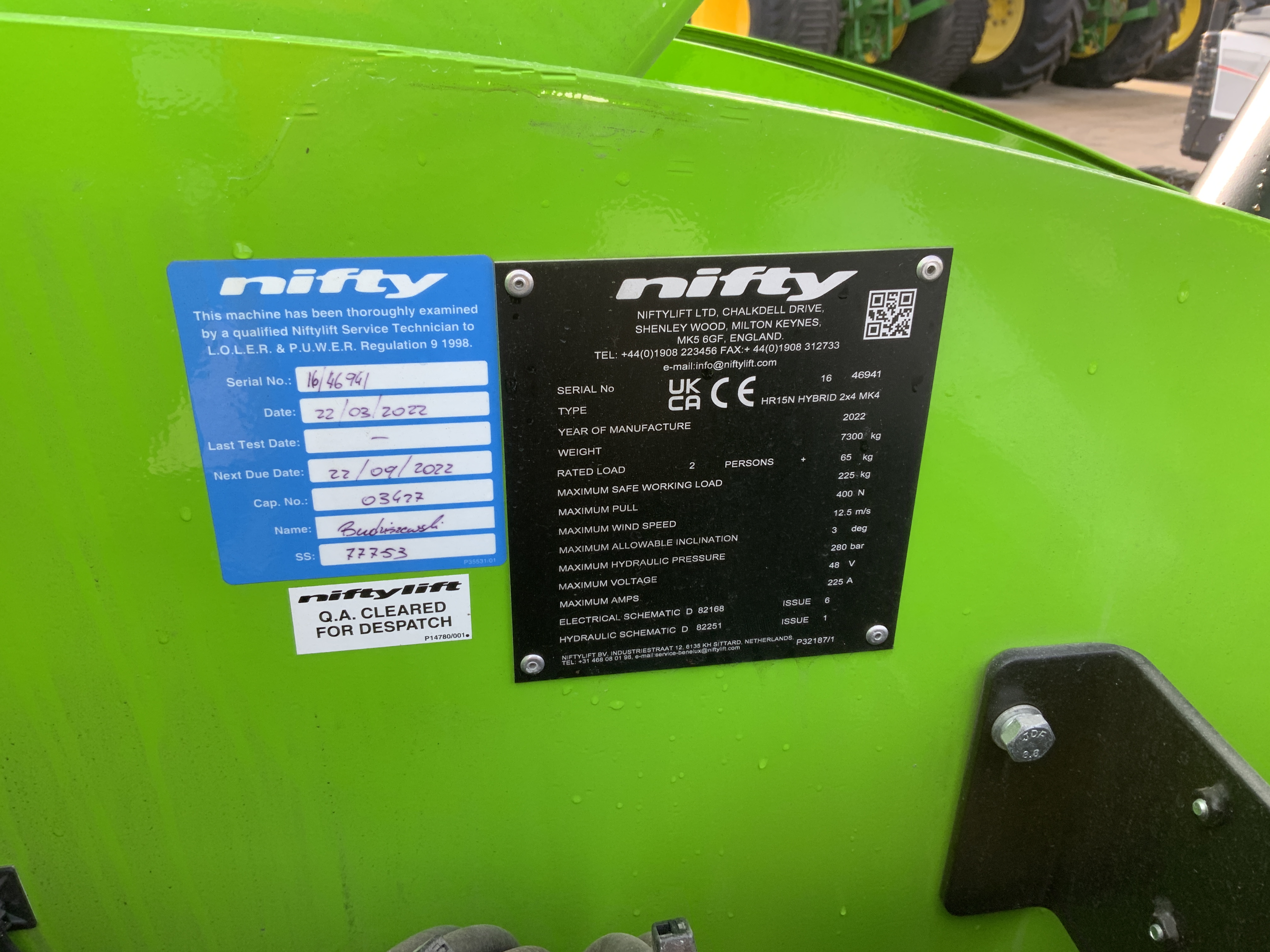 Nifty HR15N Hybrid Telescopic Platform (ST25089)