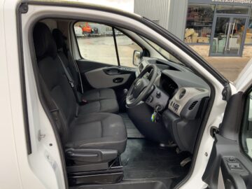 Renault Traffic Business +Van