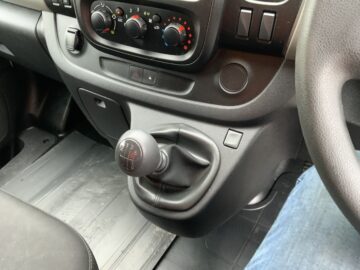 Renault Traffic Business +Van