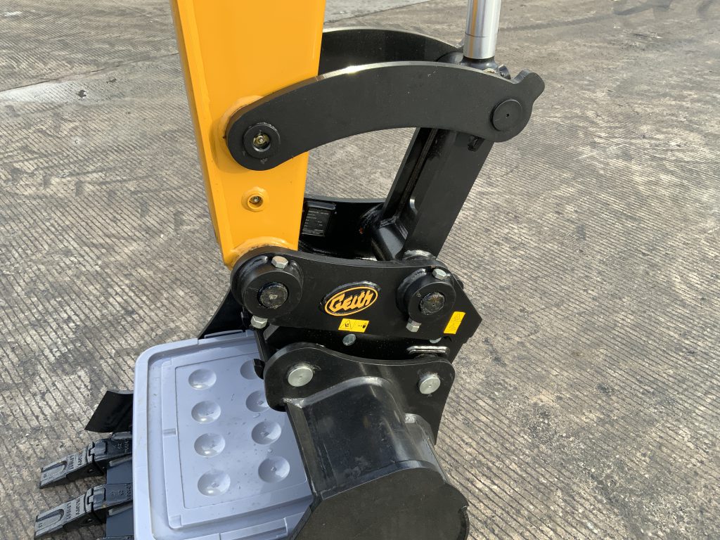 Sany SY70C Digger (ST25095)