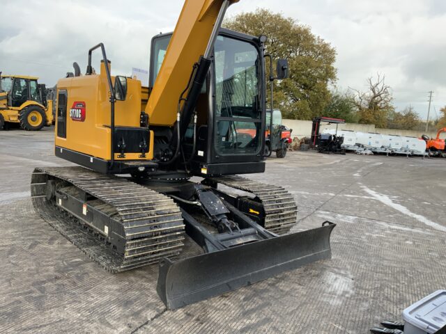 Sany SY70C Digger (ST25095)