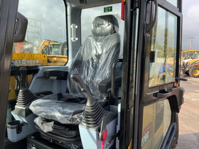 Sany SY70C Digger (ST25095)