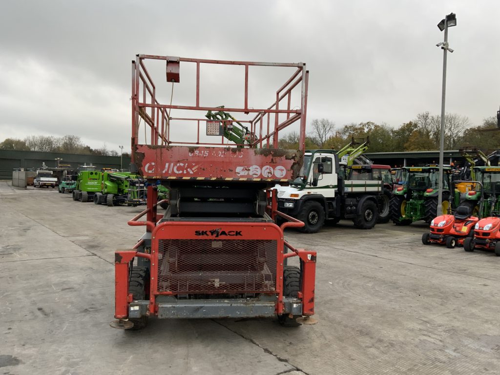 Sky Jack SJ9250 Scissor Lift (ST25090)