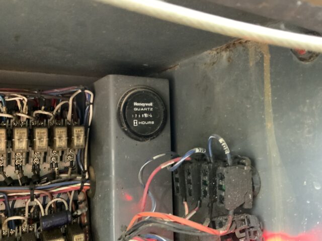 Sky Jack SJ9250 Scissor Lift (ST25090)