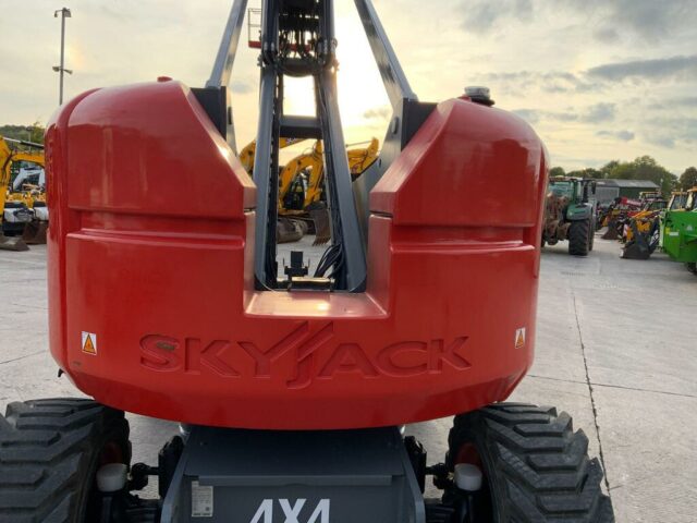 Skyjack SJ85AJ Telescopic Boom Lift (ST24683)