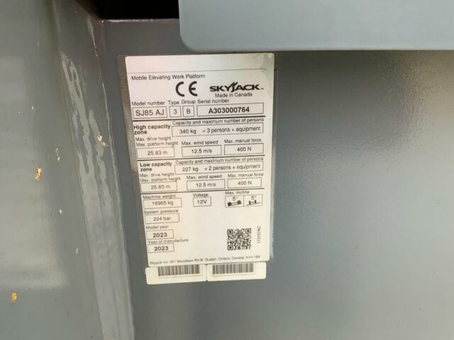 Skyjack SJ85AJ Telescopic Boom Lift (ST24683)