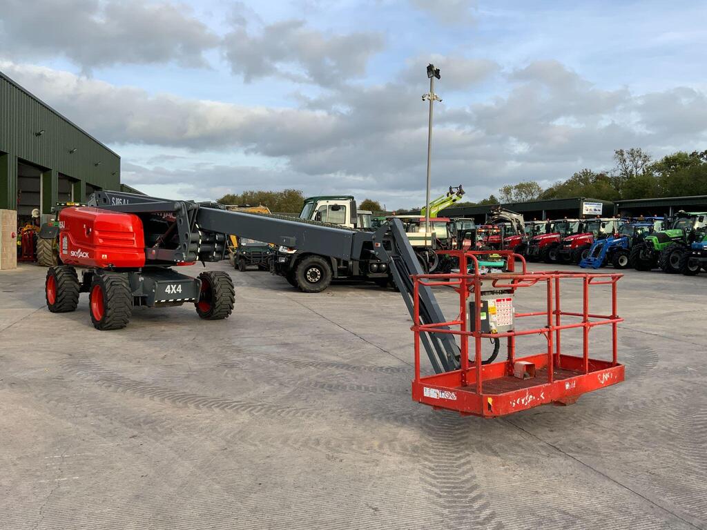Skyjack SJ85AJ Telescopic Boom Lift (ST24683)