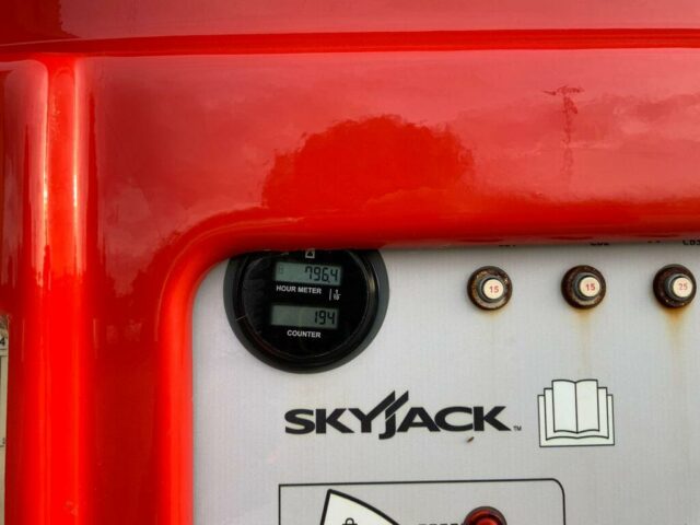 Skyjack SJ85AJ Telescopic Boom Lift (ST24683)