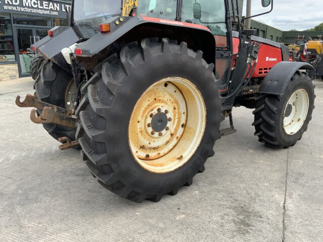 Valmet 8100 Twin Track Reverse Drive Tractor